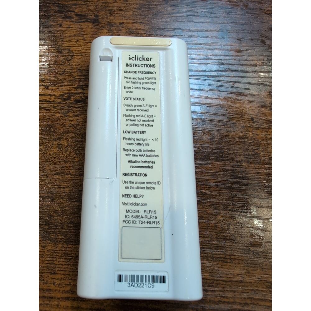 iClicker Plus + Student Remote - Picture 2 of 3